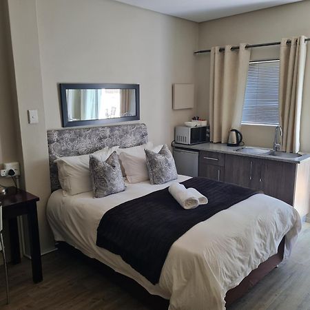 Urban Manor Bed and Breakfast Port Elizabeth Exteriör bild