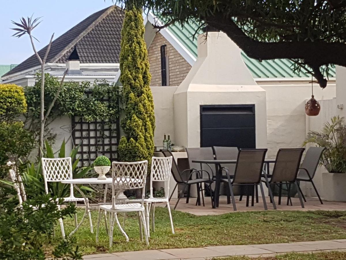 Urban Manor Bed and Breakfast Port Elizabeth Exteriör bild